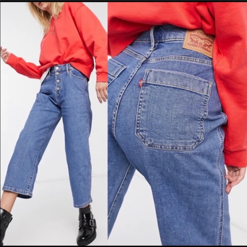 Levi’s High Waist Button Fly Wide crop Leg Jeans